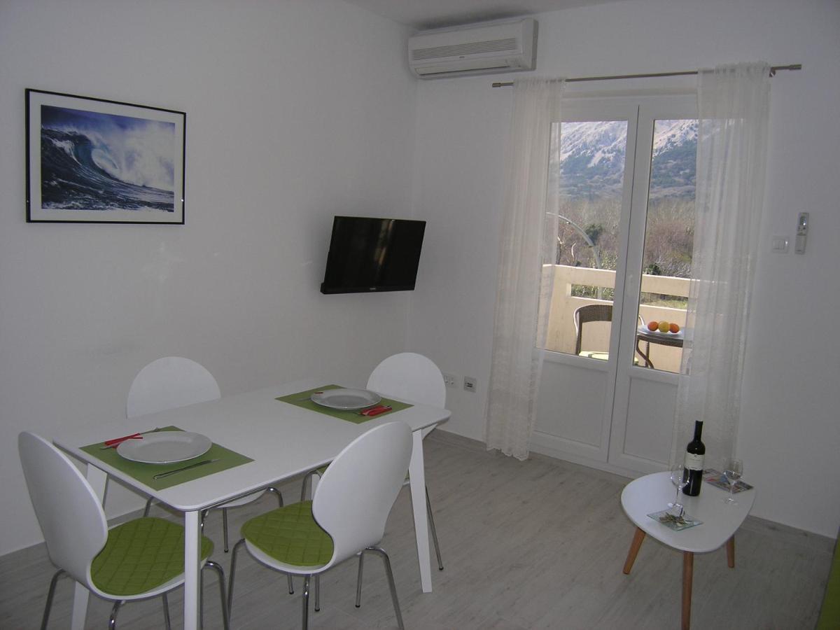 Apartments Aventura Baska For Relaxing Holidays מראה חיצוני תמונה