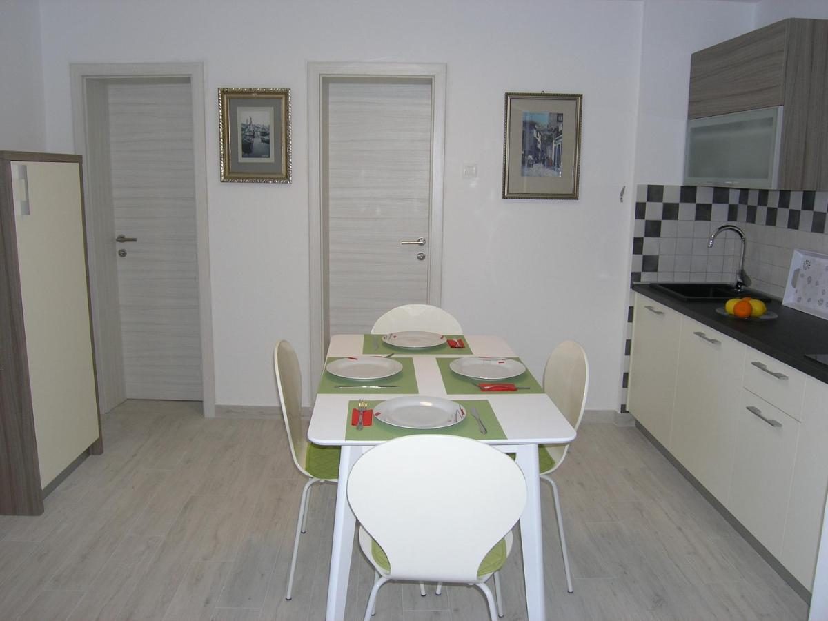 Apartments Aventura Baska For Relaxing Holidays מראה חיצוני תמונה