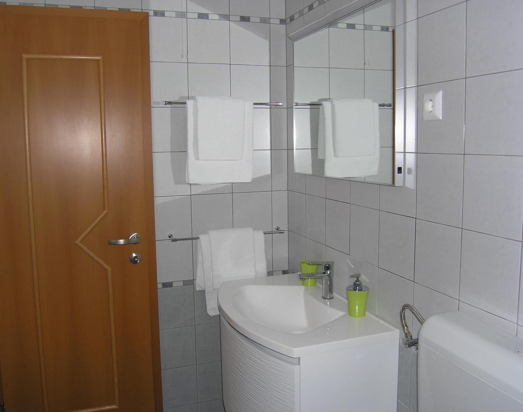 Apartments Aventura Baska For Relaxing Holidays מראה חיצוני תמונה