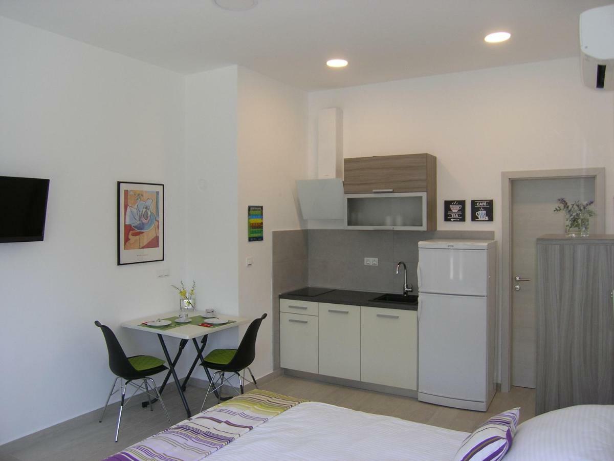 Apartments Gordana Baska For Relaxing Holidays מראה חיצוני תמונה